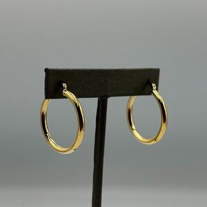 3/$30 Hoop Earrings Gold Tone Classic Polished Round Latch Back 1.25in